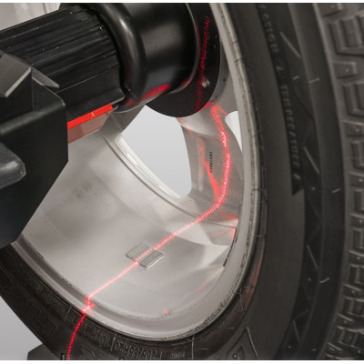 Станок балансировочный с автовводом данных и ЖК-монитором CB1990B Станок балансировочный с автовводом данных и ЖК-монитором CB1990B