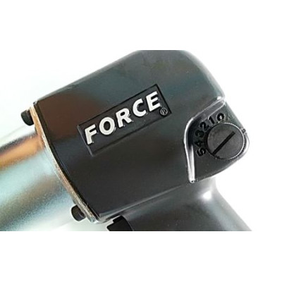 Пневмогайковерт 82541 с набором головок (10-24мм) Force 4142 N Пневмогайковерт 82541 с набором головок (10-24мм) Force 4142 N