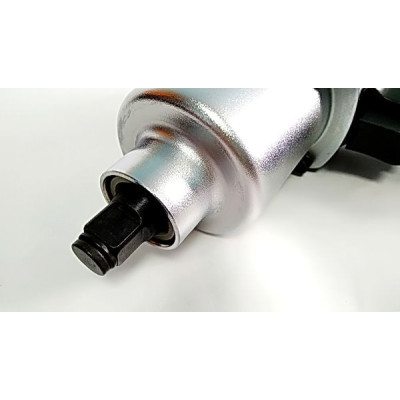 Пневмогайковерт 82541 с набором головок (10-24мм) Force 4142 N Пневмогайковерт 82541 с набором головок (10-24мм) Force 4142 N