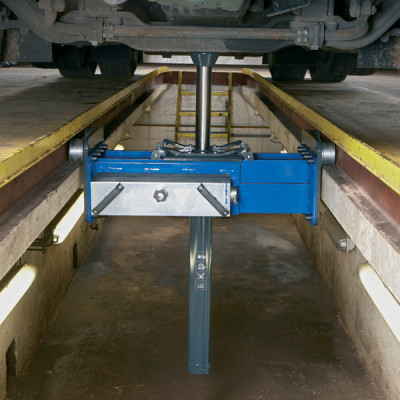 Канавный домкрат (подъемник) г/п 20 т GD200-1 в Минске Канавный домкрат (подъемник) г/п 20 т GD200-1 в Минске